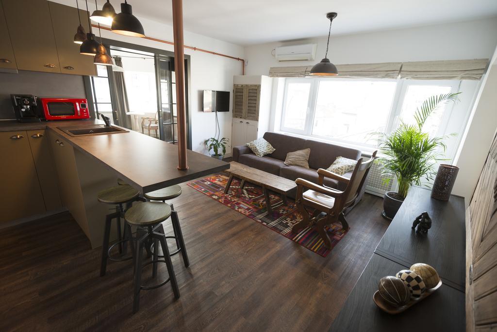 Bohemian Old Town Boutique Apartment Bukares Bagian luar foto