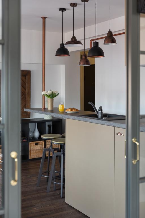 Bohemian Old Town Boutique Apartment Bukares Bagian luar foto